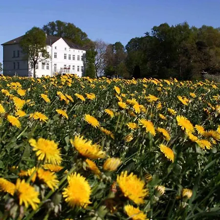 Herrenhaus App.1 Blengow